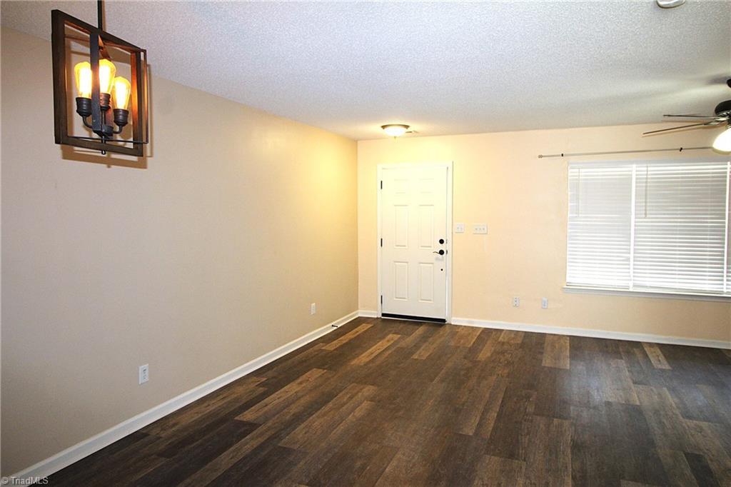 111 Malamute Lane Property Photo 6