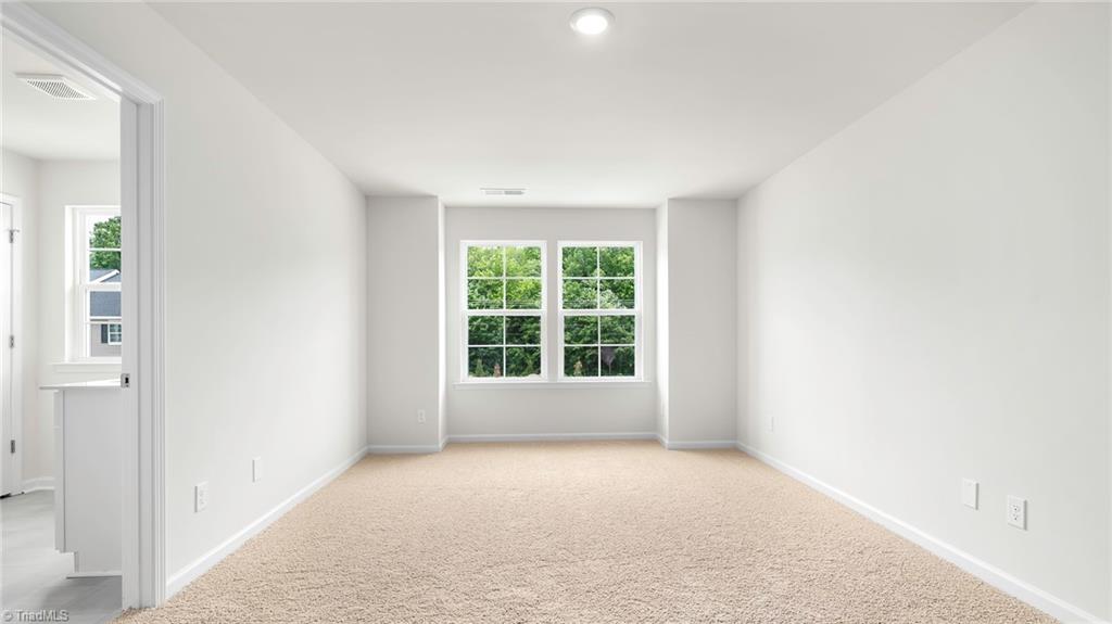 506 Kinneries Drive Property Photo 12
