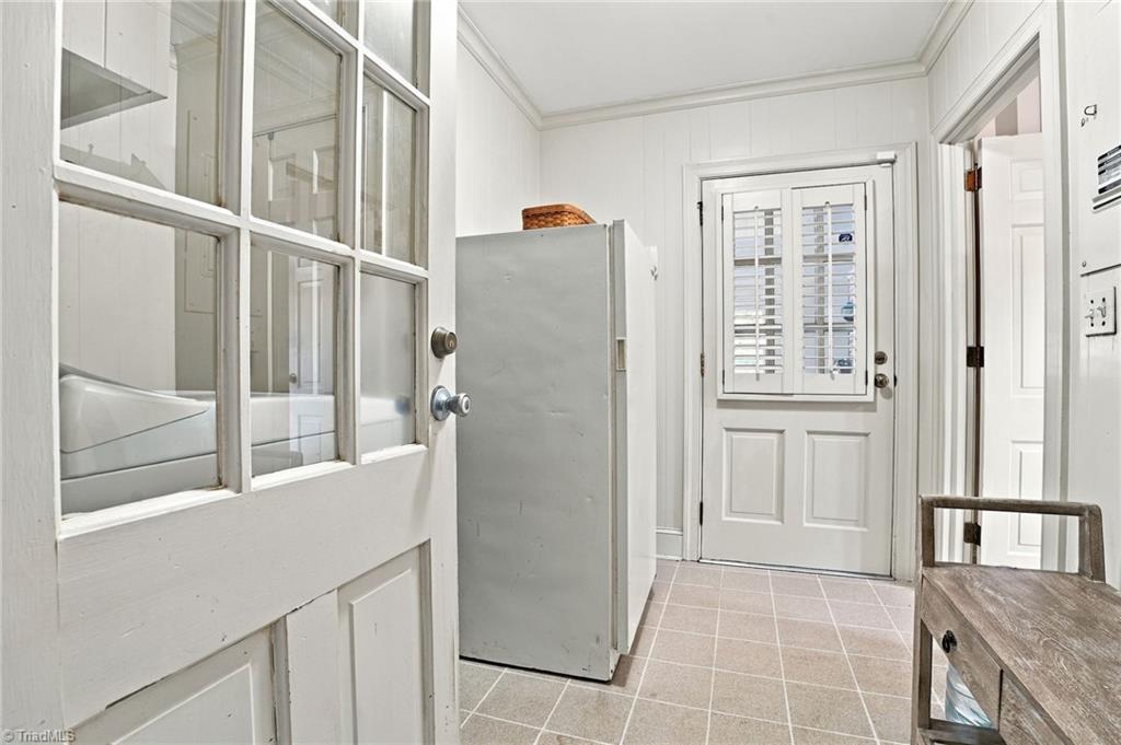 3304 Woodlawn Road Property Photo 16