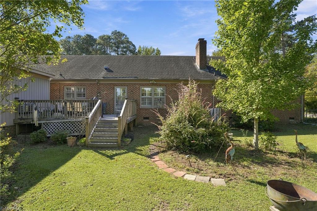 3304 Woodlawn Road Property Photo 21