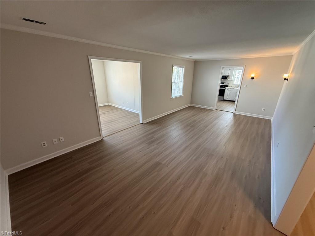 106 Westgate Circle # D Property Photo 4