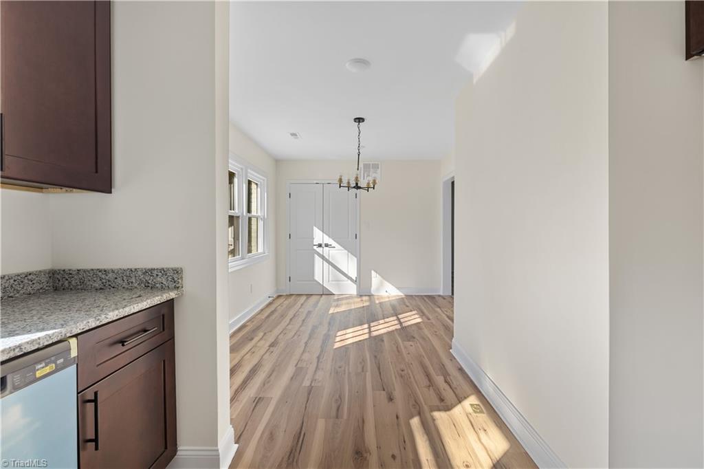 1009 Benjamin Parkway Property Photo 15