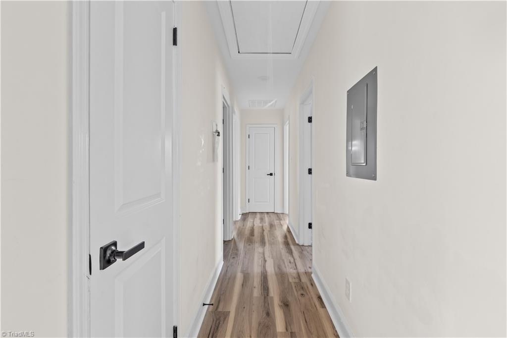 1009 Benjamin Parkway Property Photo 20