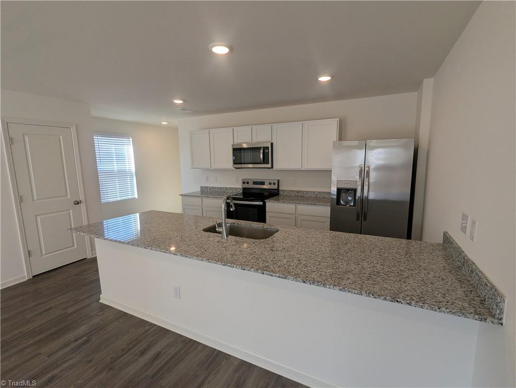 102 Knob Lane Property Photo 1
