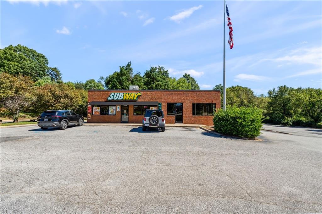 659 S Regional Road Property Photo 4
