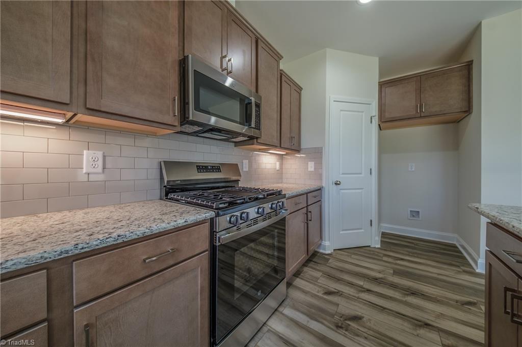 1324 Dandridge Drive Property Photo 10
