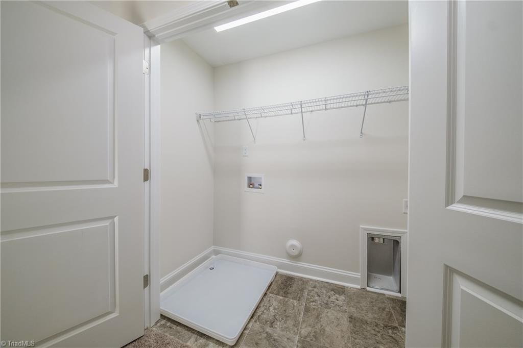 1324 Dandridge Drive Property Photo 26