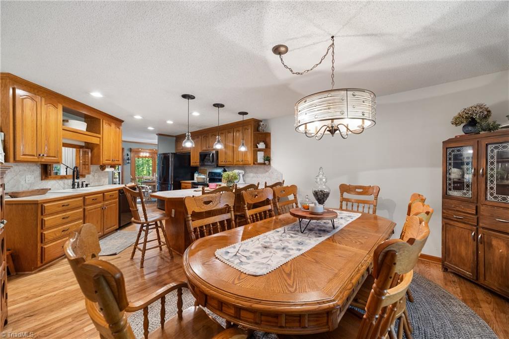880 Dykers Creek Road Property Photo 13
