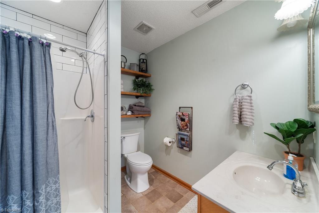 880 Dykers Creek Road Property Photo 31