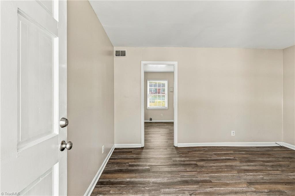 2201 Yow Road # A Property Photo 7