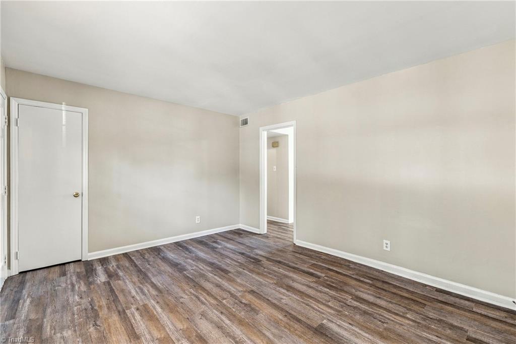 2201 Yow Road # A Property Photo 10