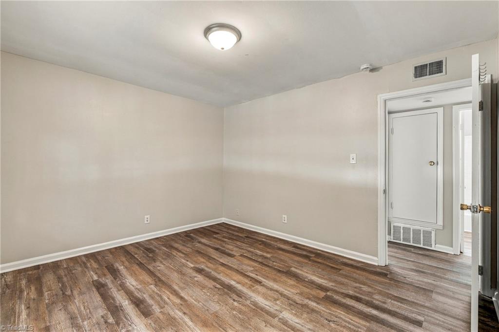 2201 Yow Road # A Property Photo 16