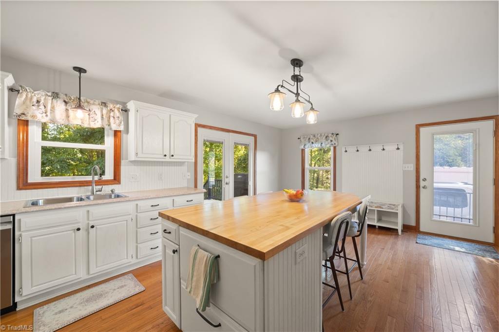 6433 Bowman Road Property Photo 12
