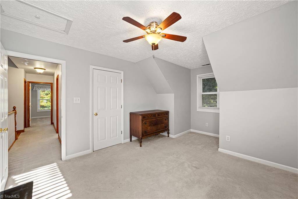 6433 Bowman Road Property Photo 29