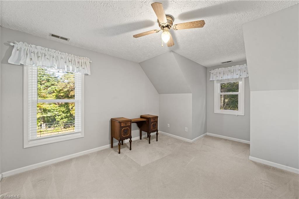 6433 Bowman Road Property Photo 33