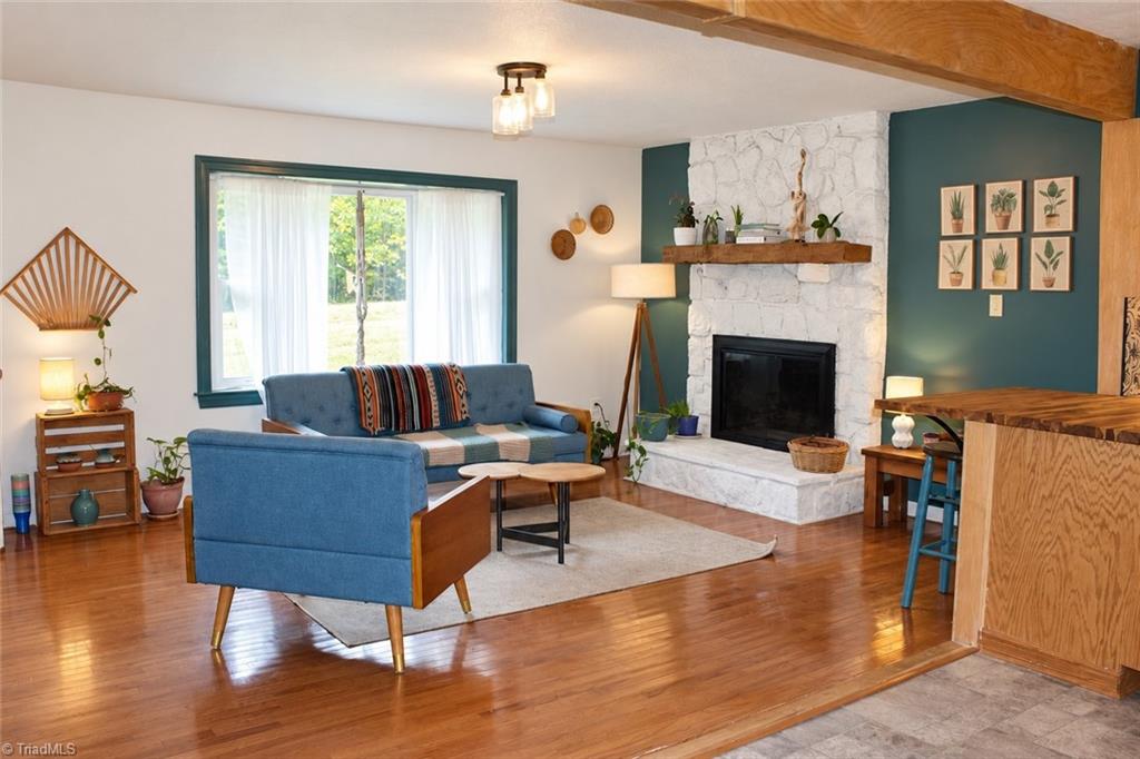 4935 Fish Pond Road Property Photo 3