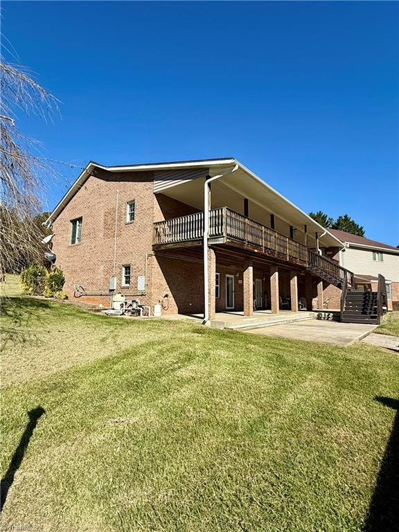 130 Chandler Hills Drive Property Photo 1