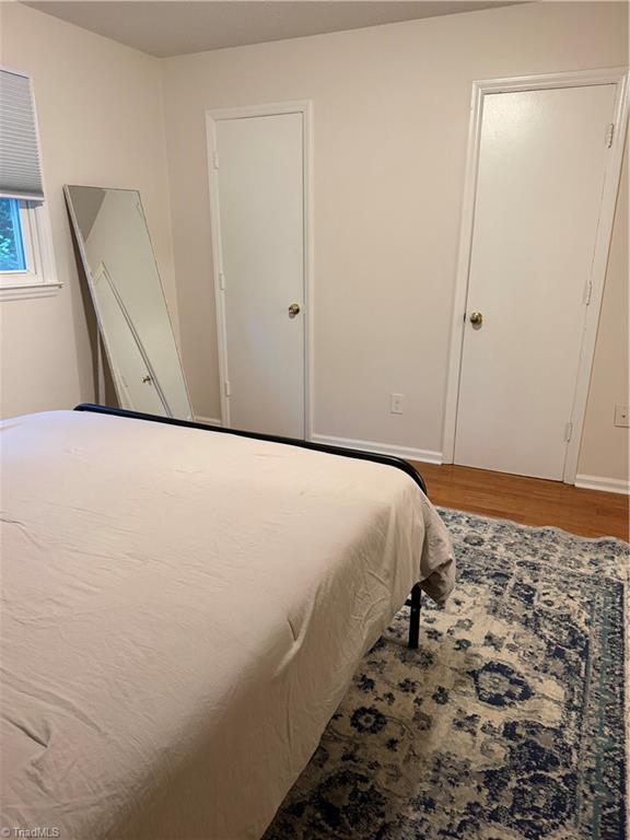 1107 Robin Hood Road # M Property Photo 14