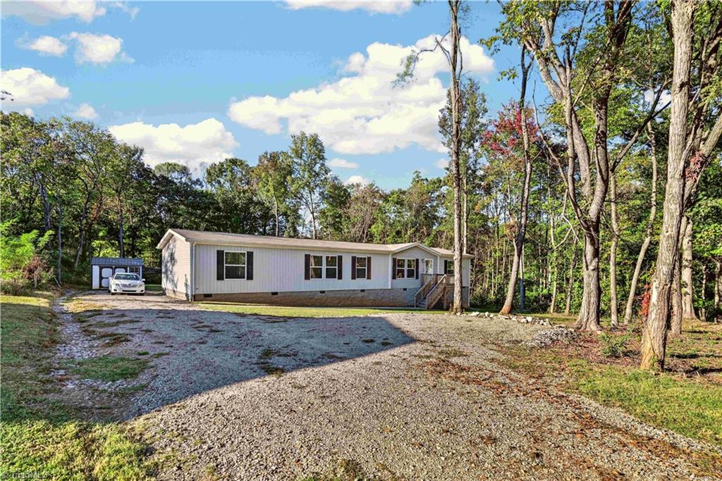 108 Green Pasture Lane Property Photo 1