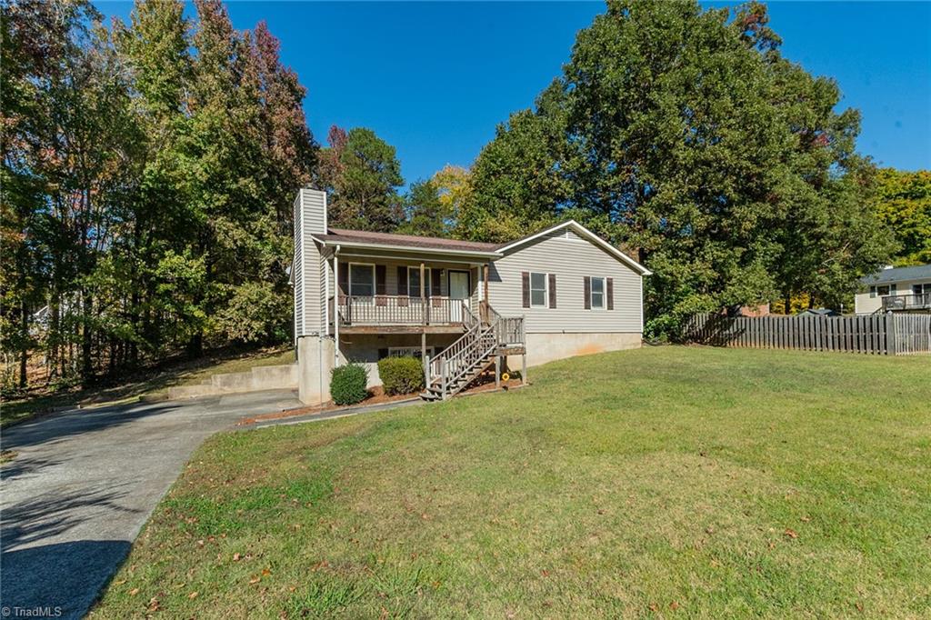 5573 Marty Lane Property Photo 3