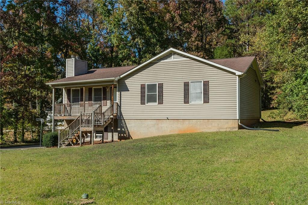 5573 Marty Lane Property Photo 5