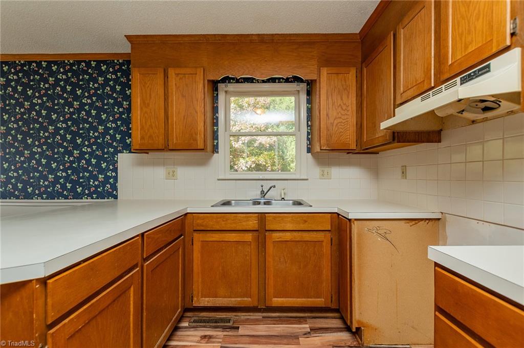5573 Marty Lane Property Photo 18