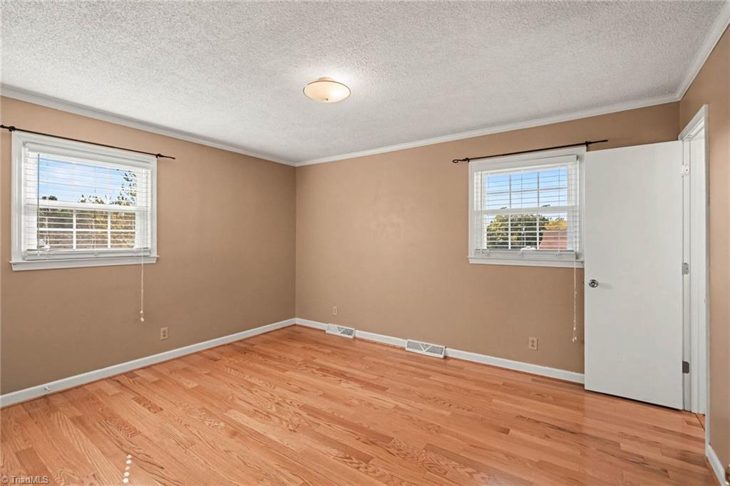 729 Redland Road Property Photo 17