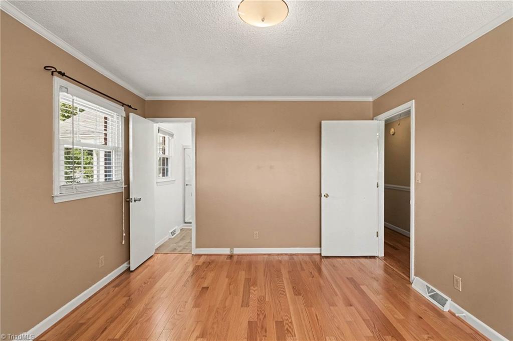 729 Redland Road Property Photo 18