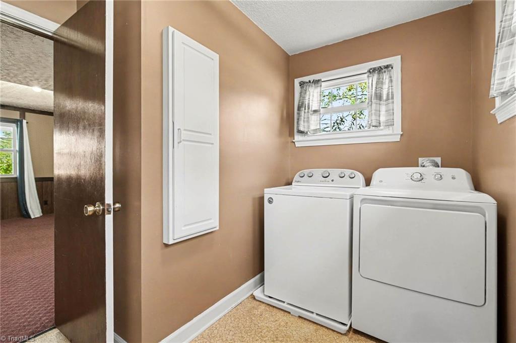 729 Redland Road Property Photo 22