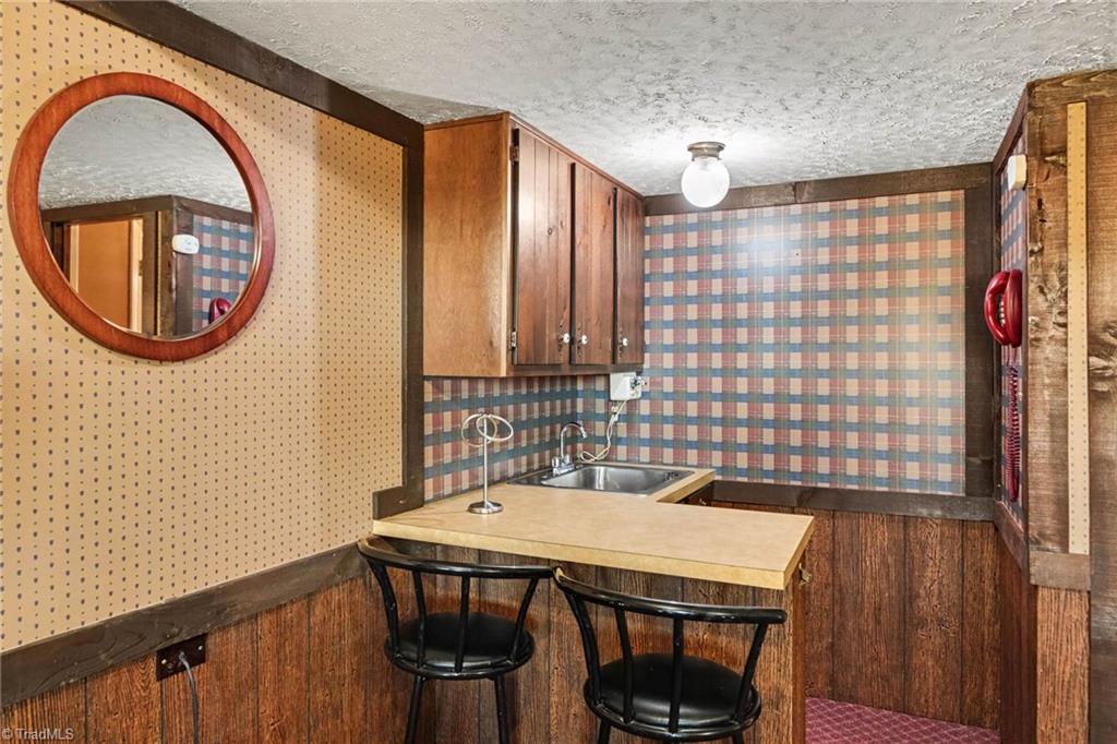 729 Redland Road Property Photo 26