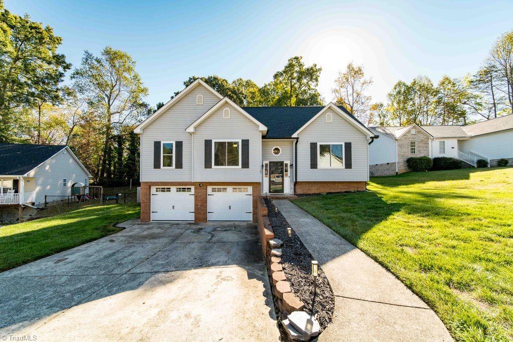125 Springhouse Farm Court Property Photo 1