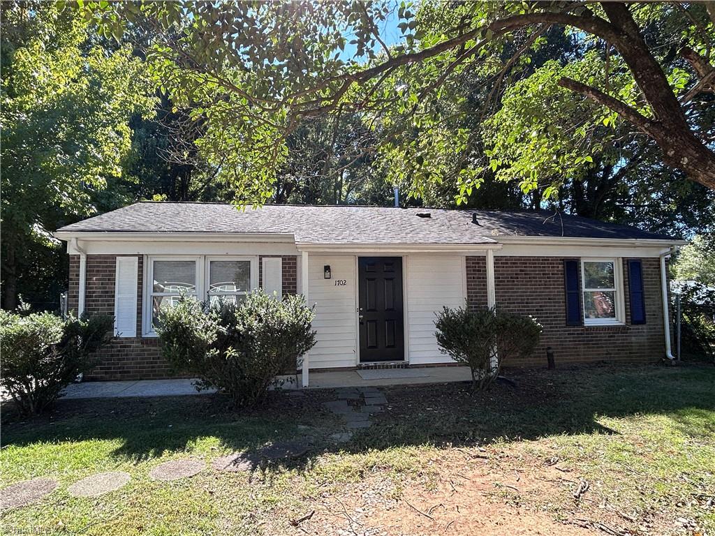1702 Gavin Drive Property Photo 1