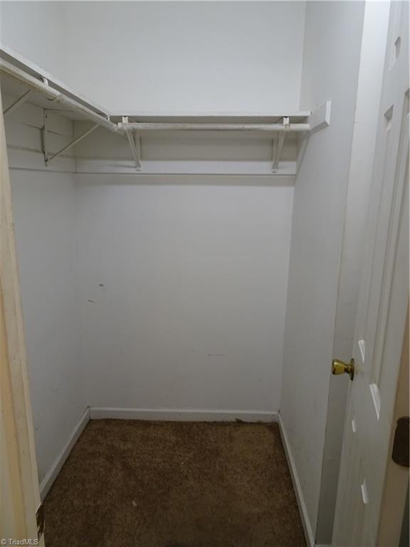 504 Abington Drive Property Photo 20
