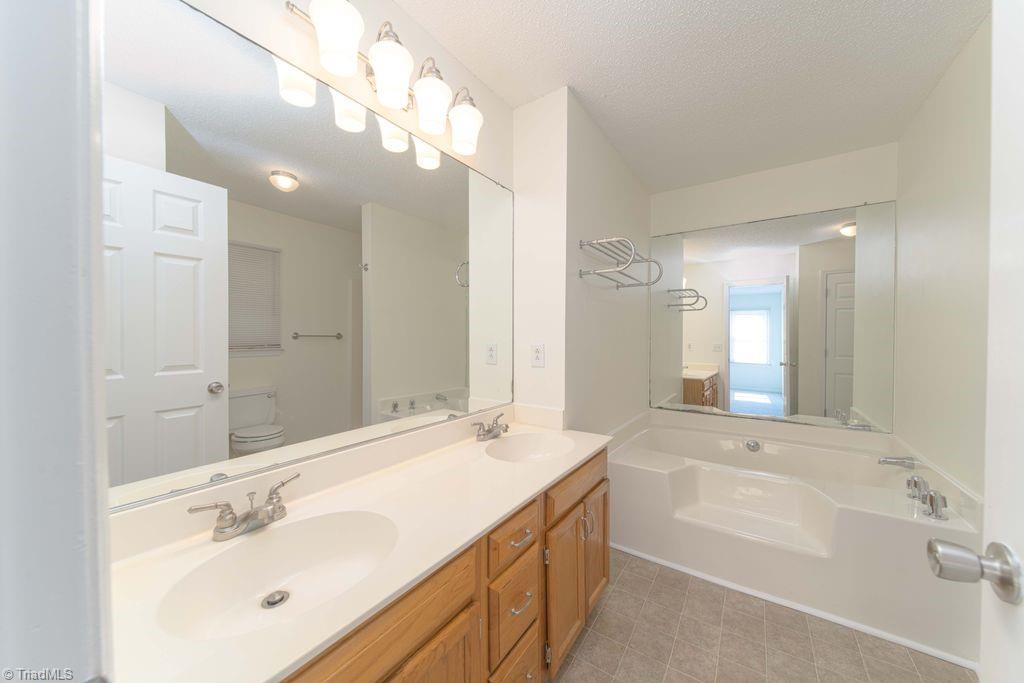 5200 Buckley Forest Trail Property Photo 11