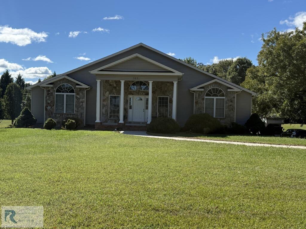 1240501 Property Photo 1
