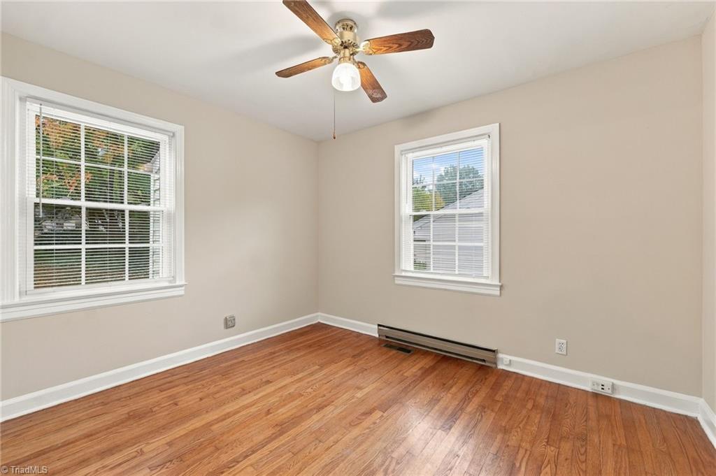 2332 Hiawatha Drive Property Photo 19