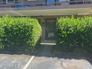 338 S Cherry Street # A Property Photo 1