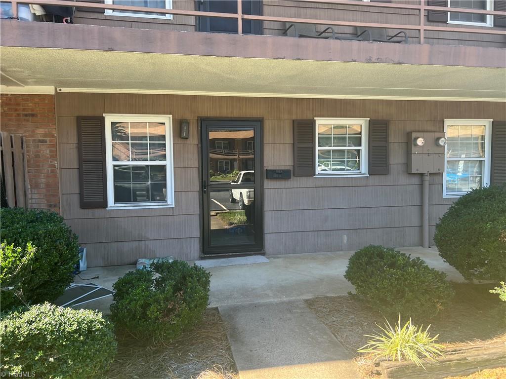 332 S Cherry Street # A Property Photo 1