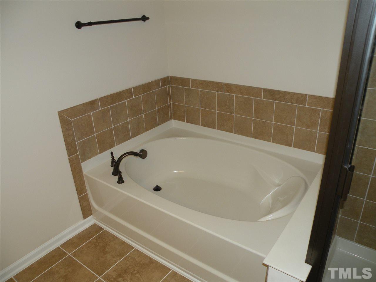 4103 Overcup Oak Lane Property Photo 12