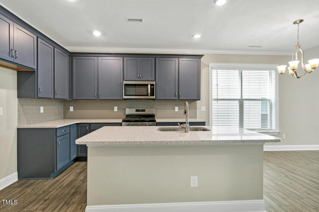 333 Marbella Grove Court Property Photo 7
