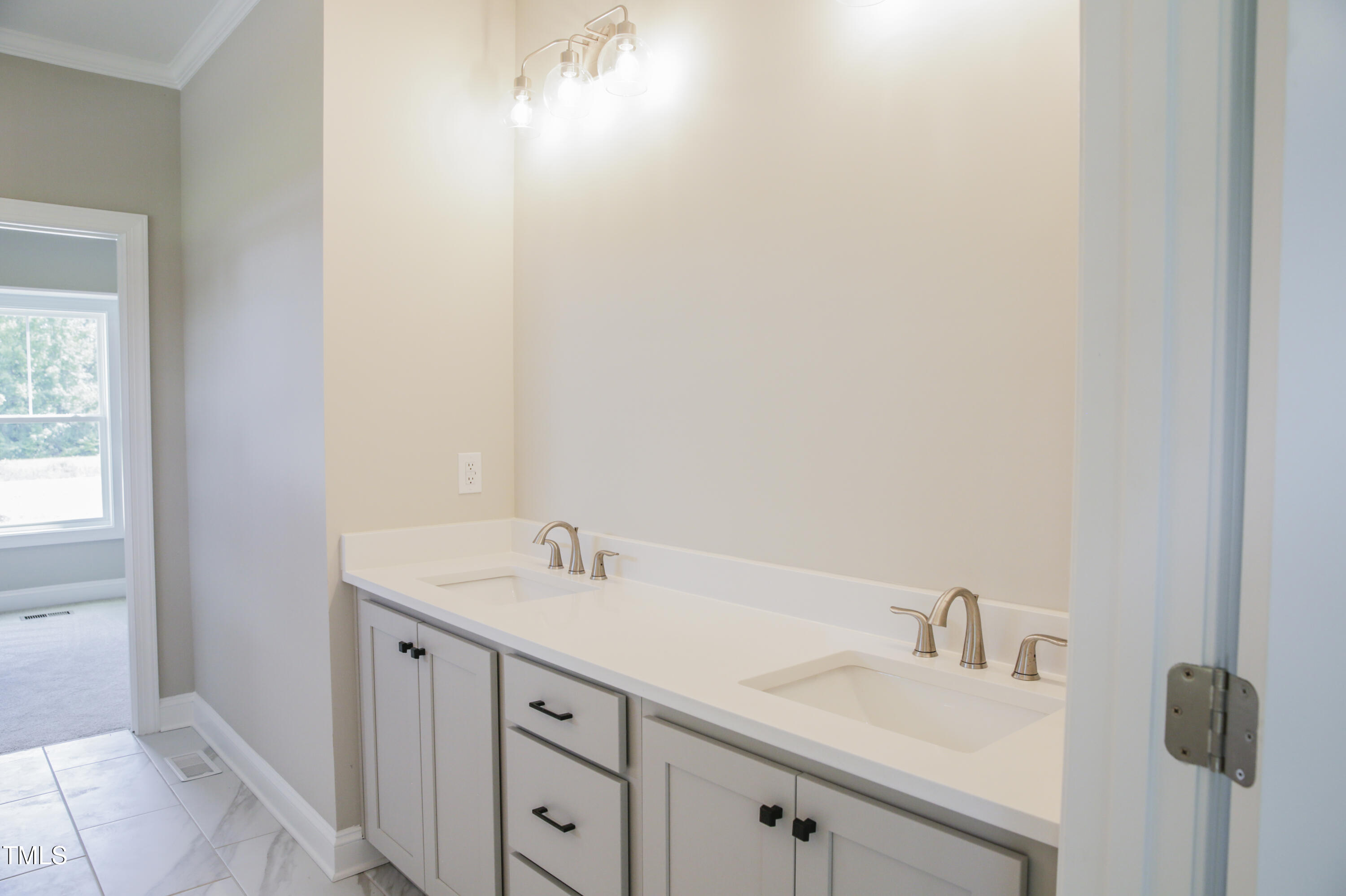 7327 Shawan Road Property Photo 13