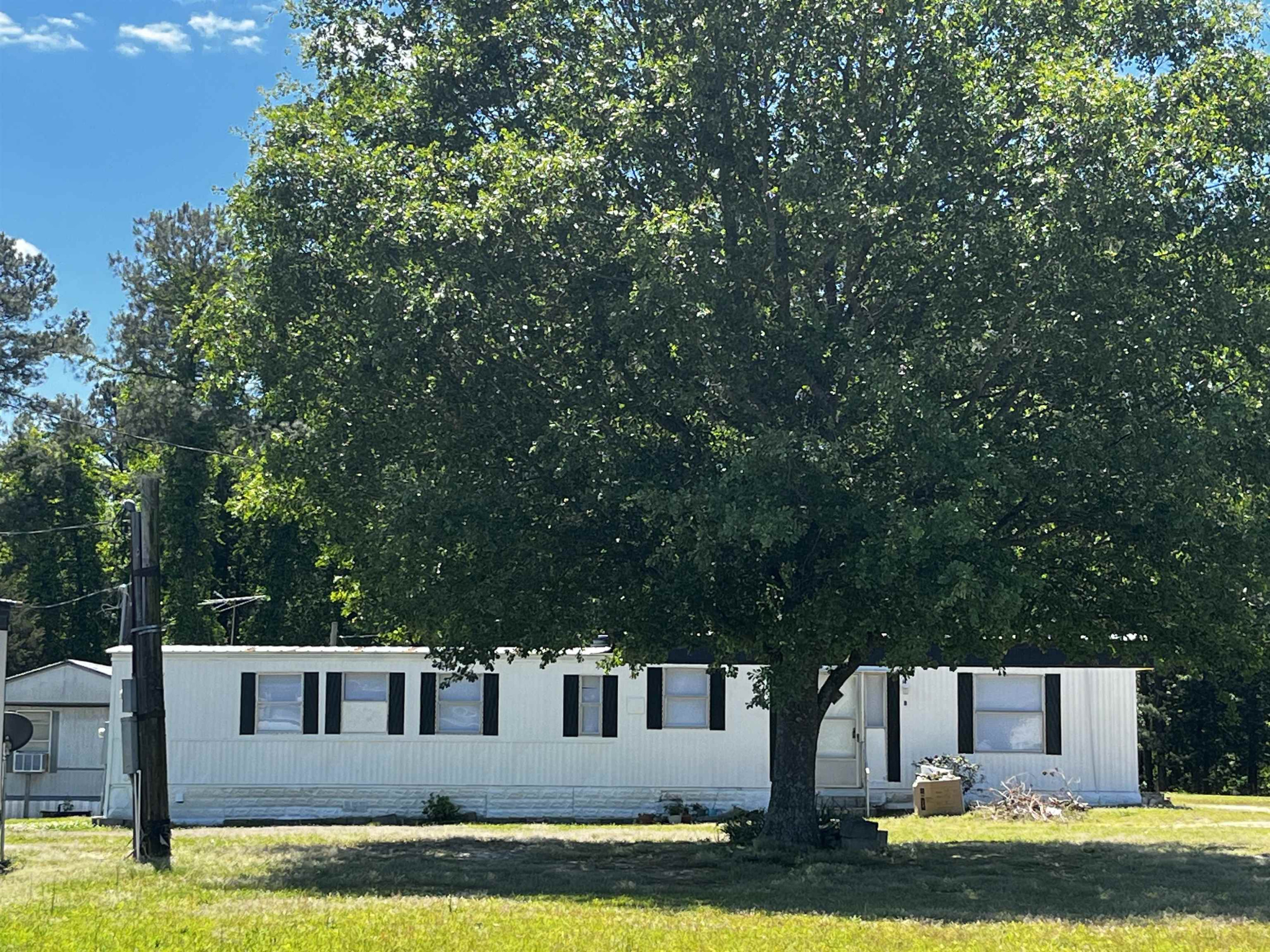 207 Heath Road Property Photo 1