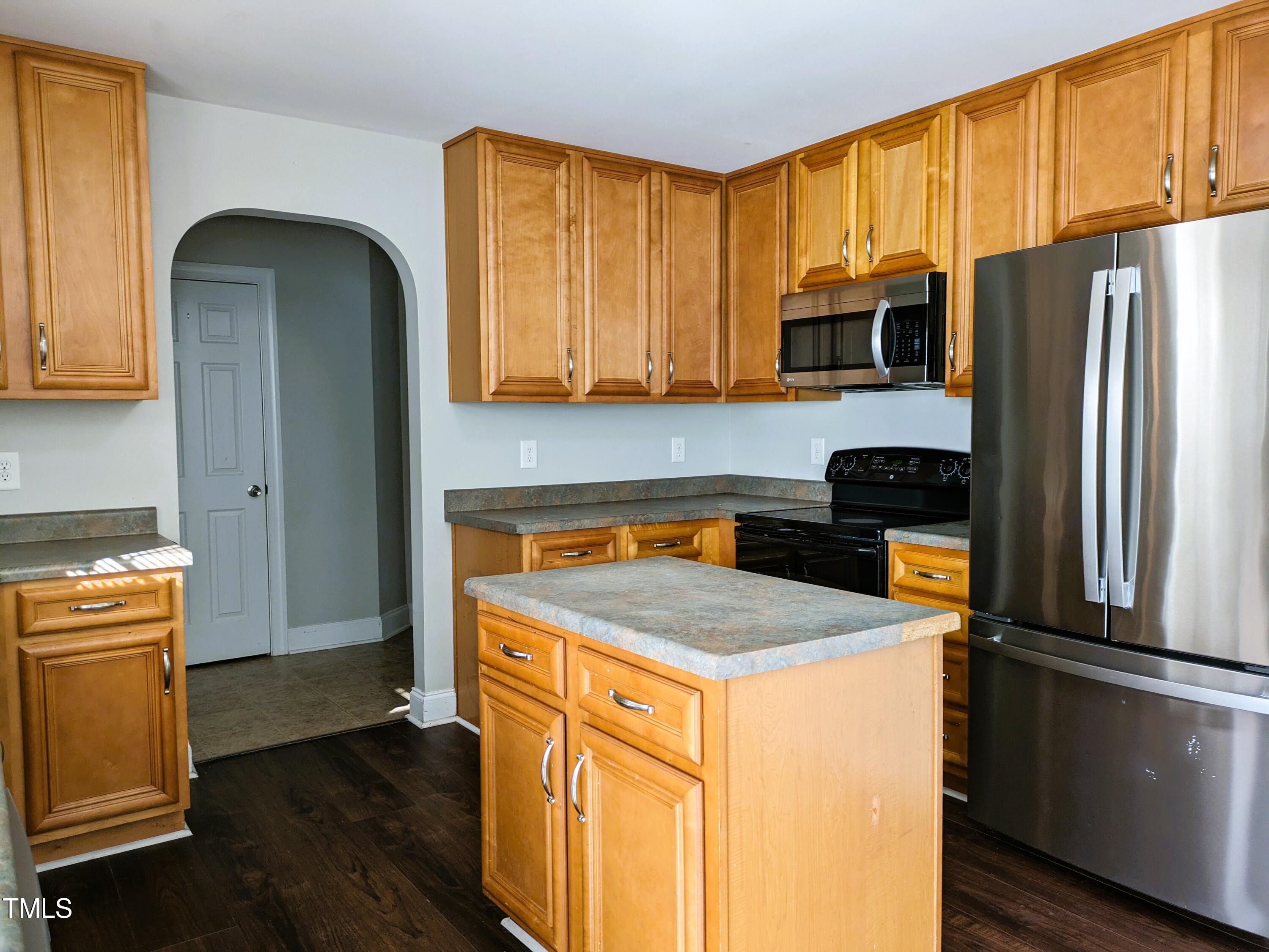 414 Branchmoor Court Property Photo 8