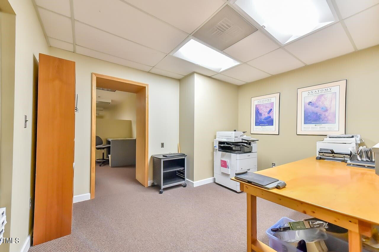 300 Silver Cedar Court Property Photo 11