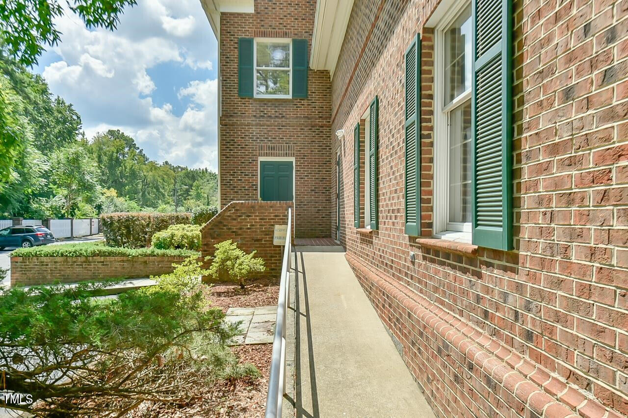 300 Silver Cedar Court Property Photo 19