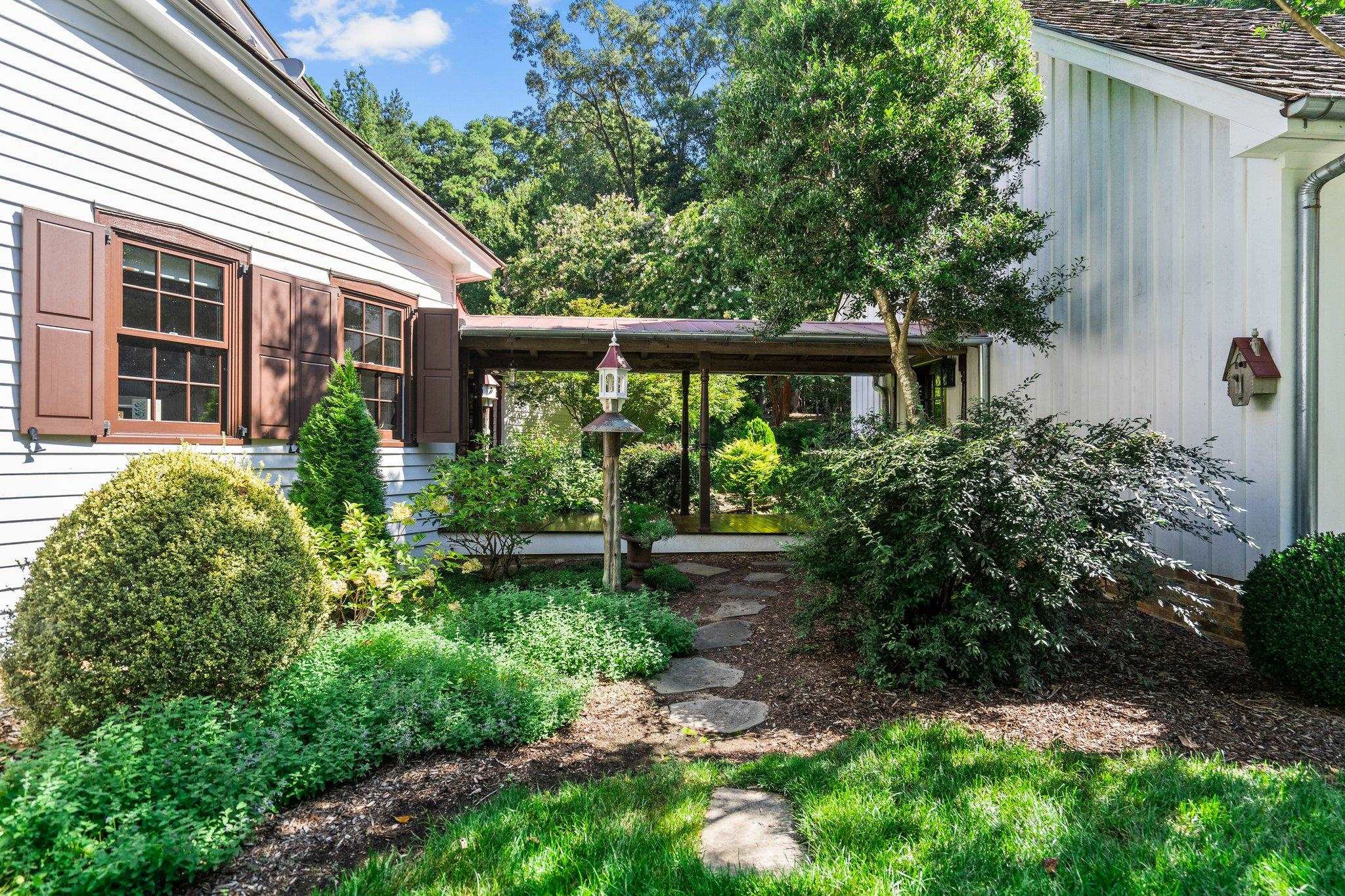 4900 W Cornwallis Road Property Photo 49