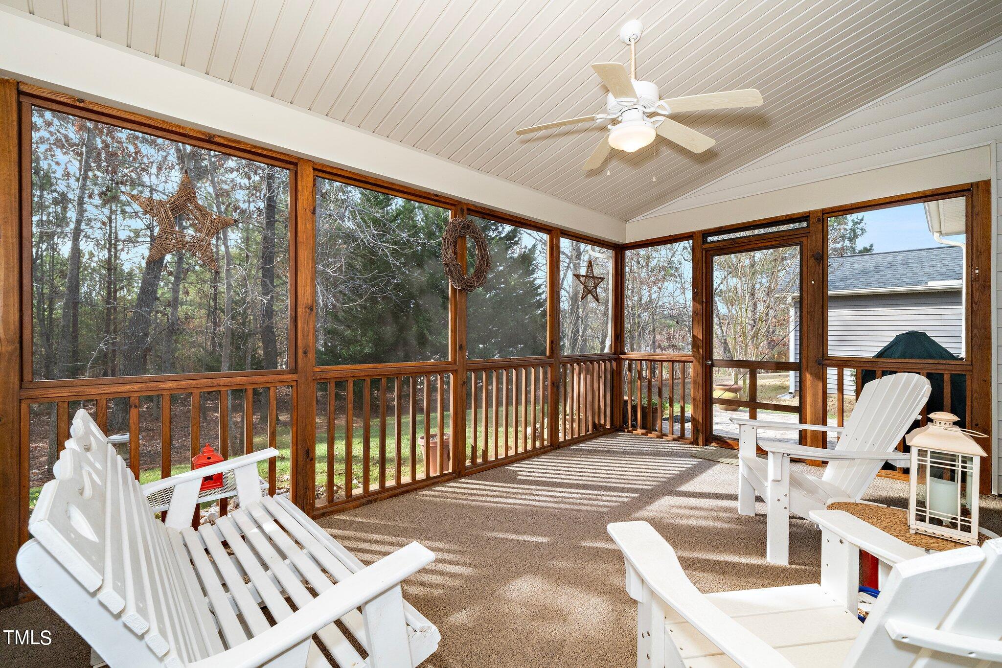 810 Lone Pine Loop Property Photo 27