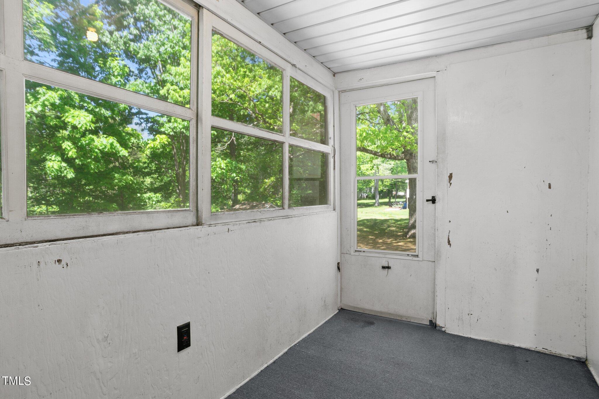 2403 N Centennial Street Property Photo 35