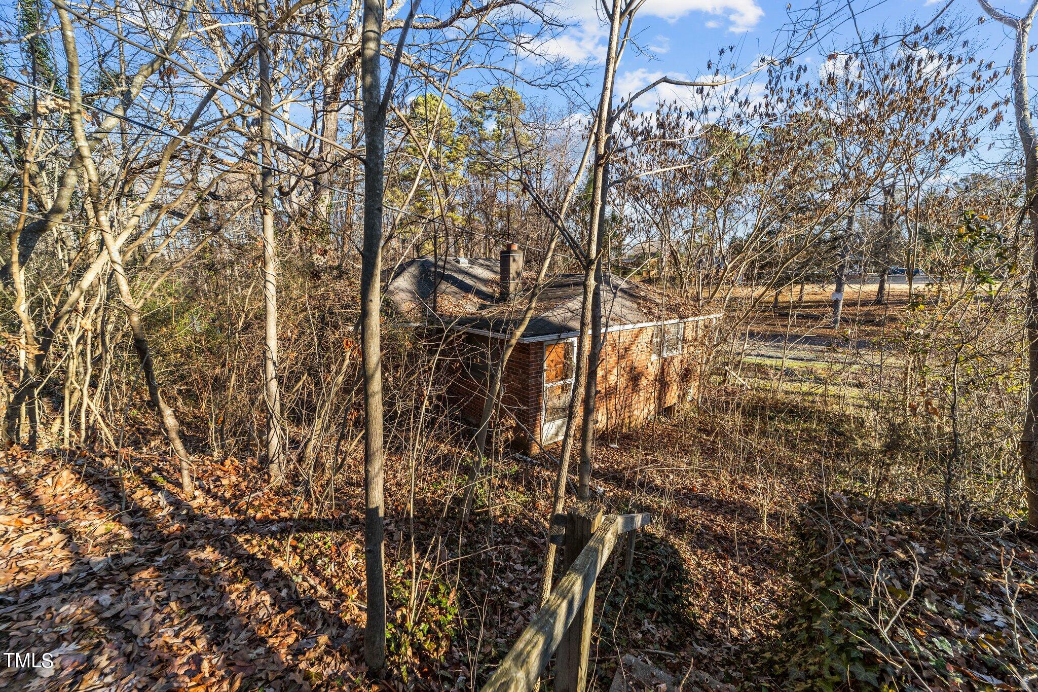2400 Palmer Street Property Photo 6