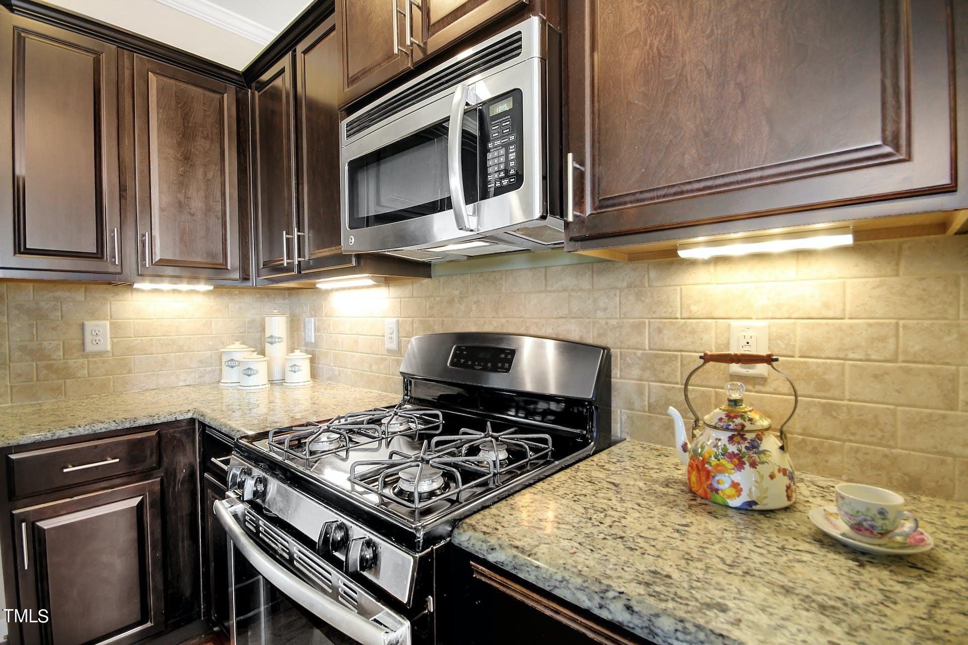 813 Wildflower Ridge Road Property Photo 7